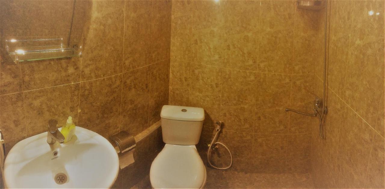 Hostel Miniバトゥーミ エクステリア 写真